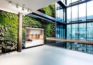 办公楼绿植形象墙，大堂垂直绿化景观